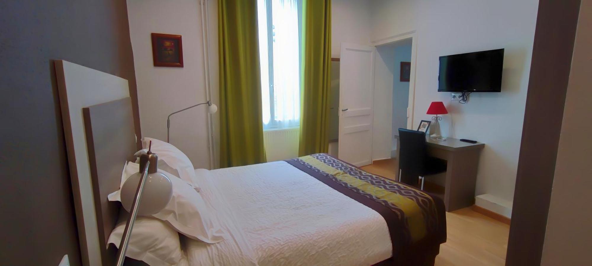 Logis Grand Hotel Pelisson Nontron Dış mekan fotoğraf