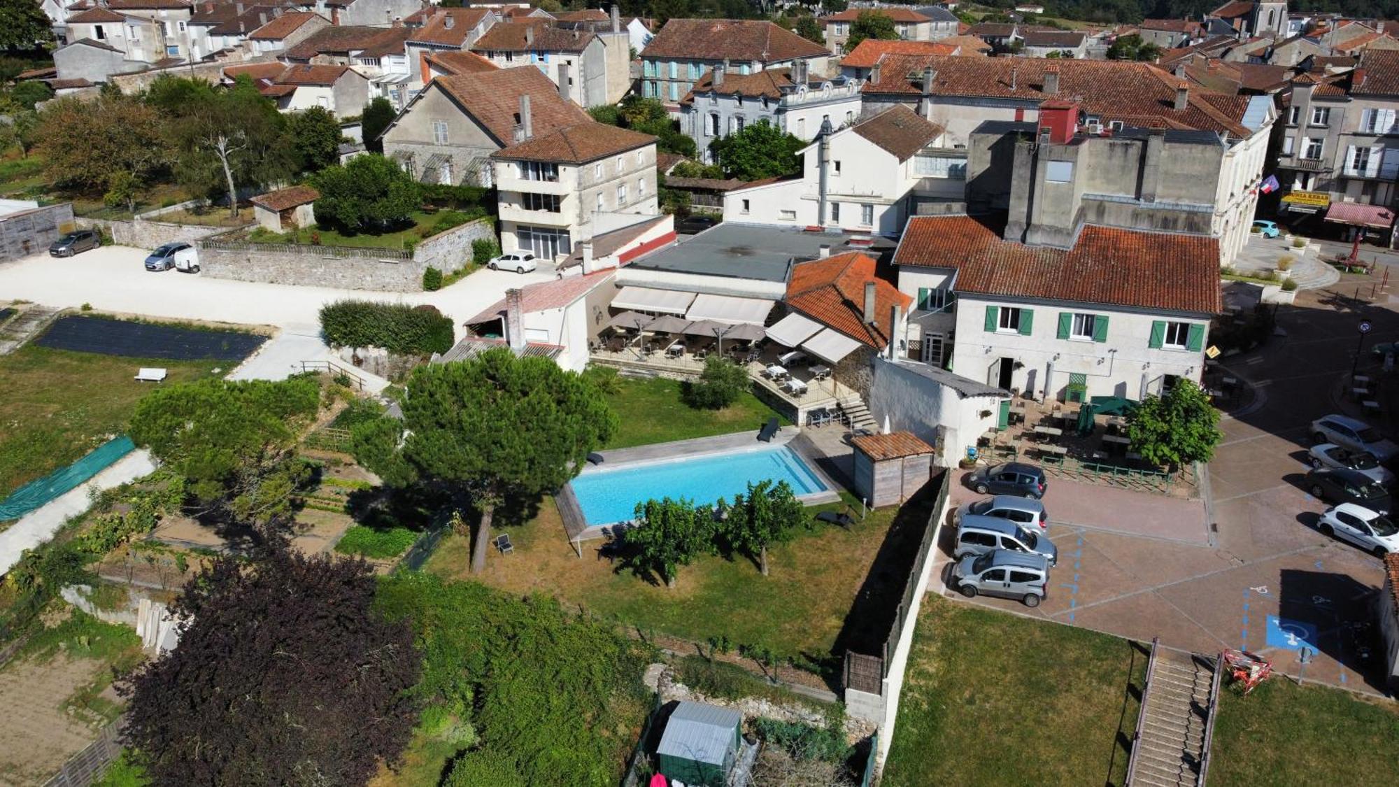 Logis Grand Hotel Pelisson Nontron Dış mekan fotoğraf