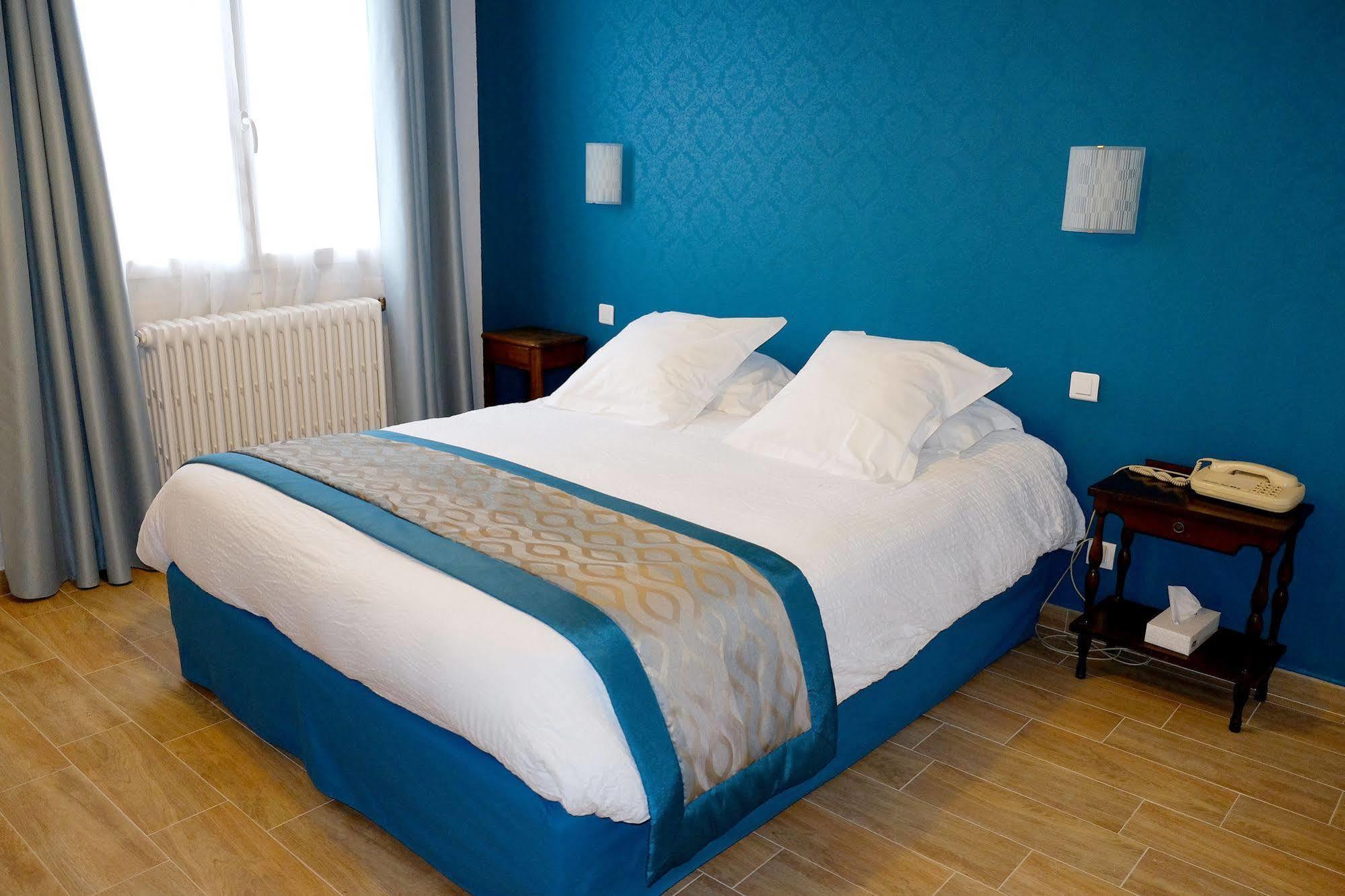 Logis Grand Hotel Pelisson Nontron Dış mekan fotoğraf